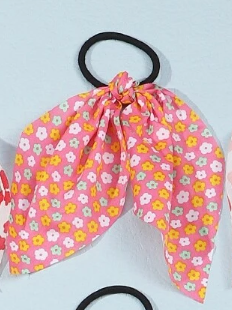 Ditzy Floral Hair Tie